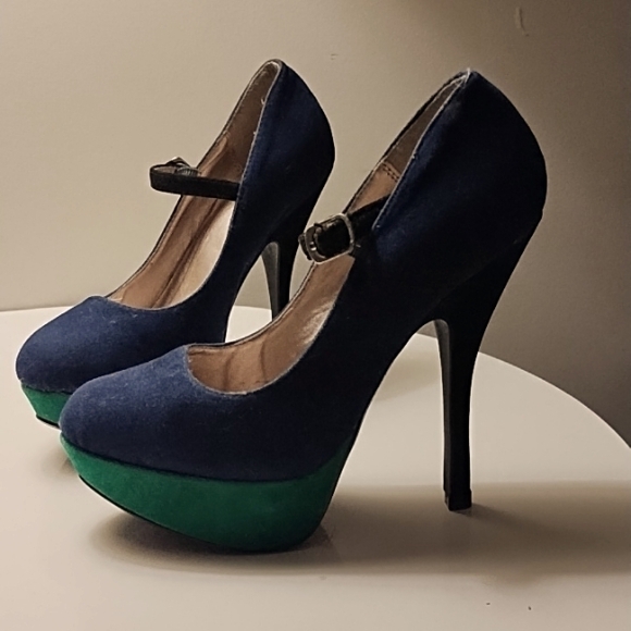 Qupid Felt Two Tone Platform Stiletto Heels - Picture 2 of 4